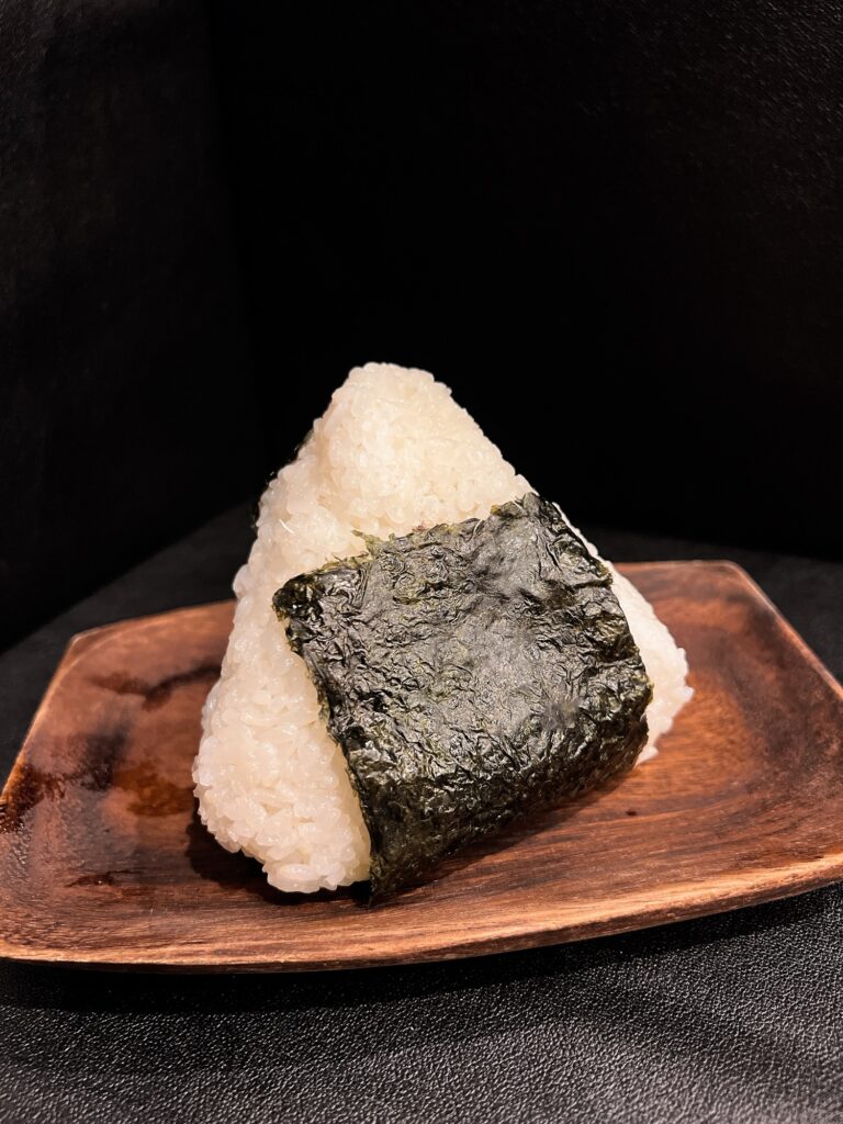 塩むすび